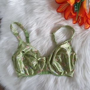 Victoria's Secret Floral Green T-shirt Bra Womens Size 36DD